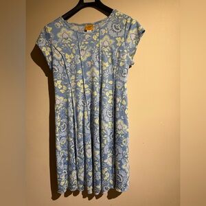 Ruby Rd. Blue and Green Patterned Top